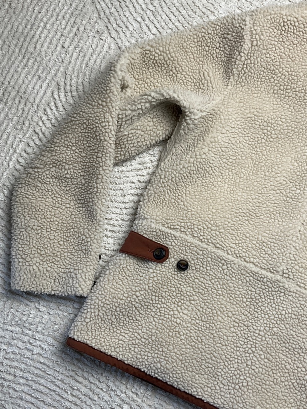 Patagonia Women's Divided Sky Jacket Sherpa with Brown Trim Size Medium - Picture 16 of 16